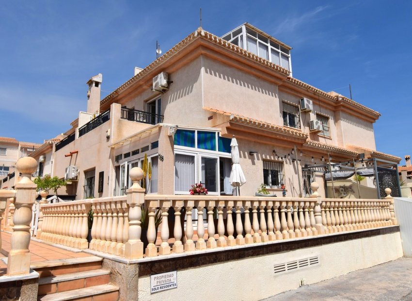 Herverkoop - Villa - Orihuela Costa - Playa Flamenca