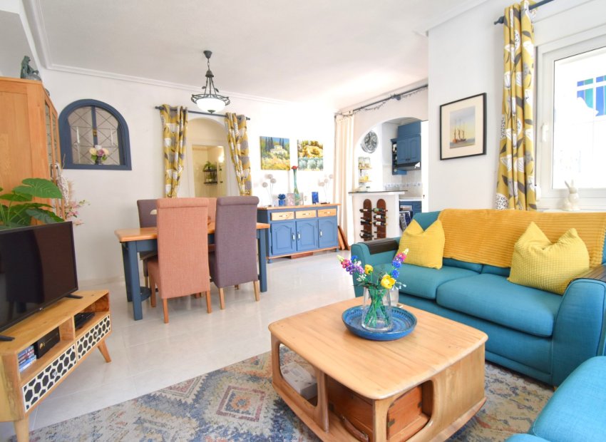 Herverkoop - Villa - Orihuela Costa - Playa Flamenca