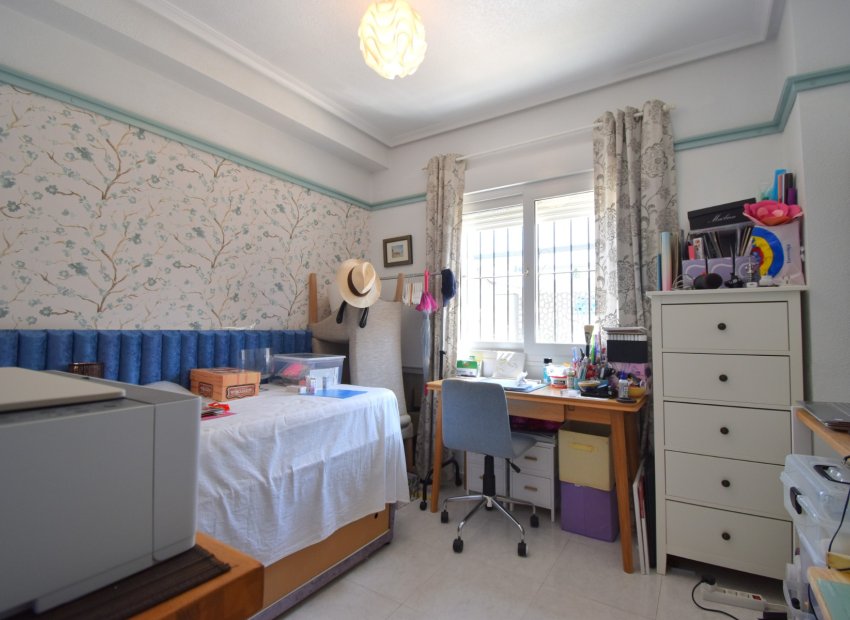 Herverkoop - Villa - Orihuela Costa - Playa Flamenca