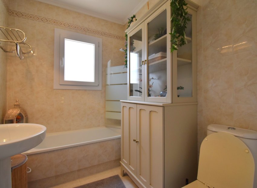 Herverkoop - Villa - Orihuela Costa - Playa Flamenca