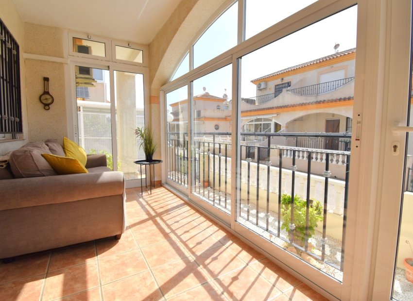 Herverkoop - Villa - Orihuela Costa - Playa Flamenca
