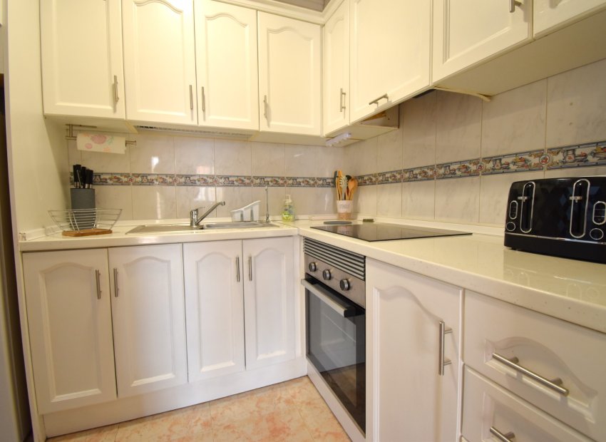 Herverkoop - Villa - Orihuela Costa - Playa Flamenca