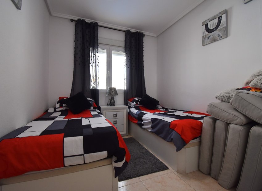 Herverkoop - Villa - Orihuela Costa - Playa Flamenca