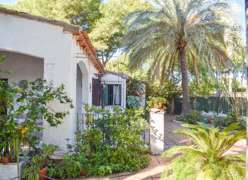 Herverkoop - Villa - Orihuela Costa - Punta Prima