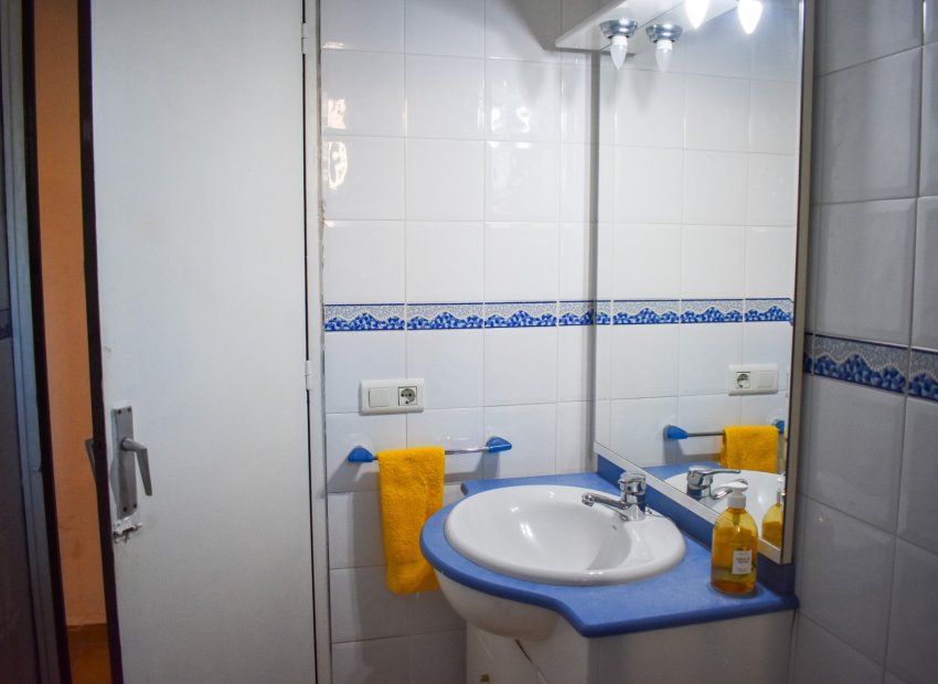 Herverkoop - Villa - Orihuela Costa - Punta Prima