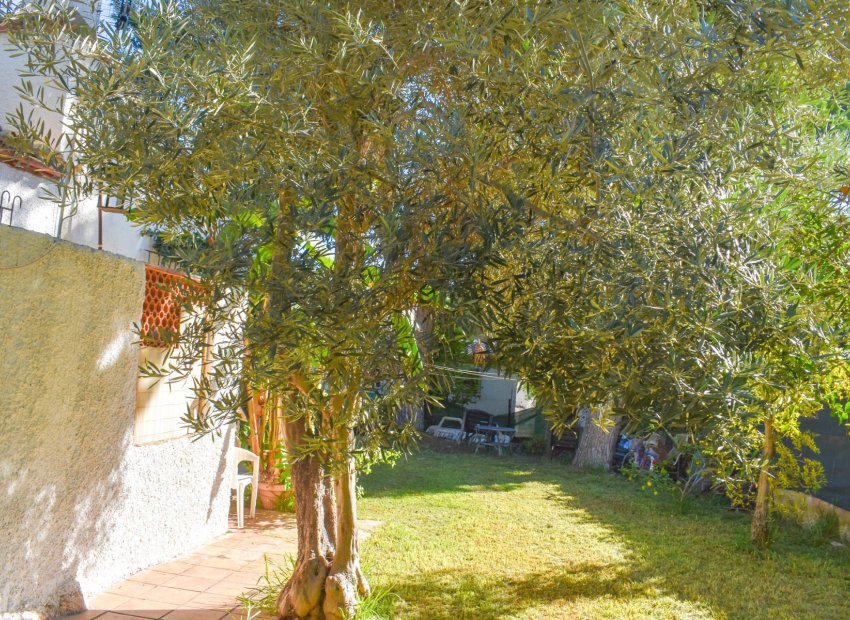 Herverkoop - Villa - Orihuela Costa - Punta Prima