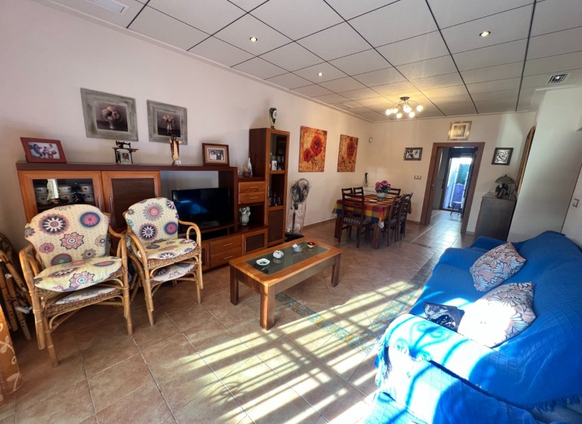 Herverkoop - Villa - Orihuela Costa - Punta Prima