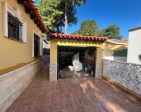 Herverkoop - Villa - Orihuela Costa - Punta Prima