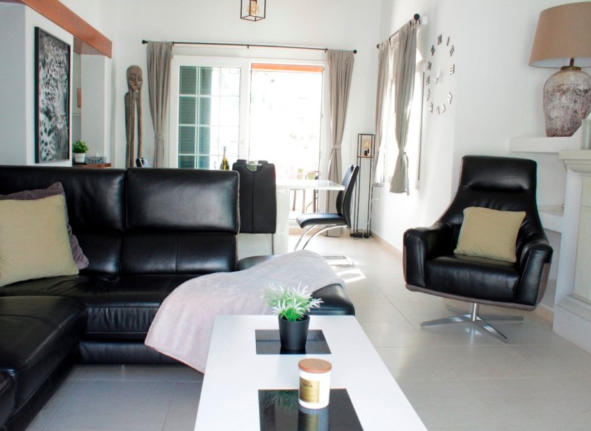 Herverkoop - Villa - Orihuela Costa - Villamartin Fortuna