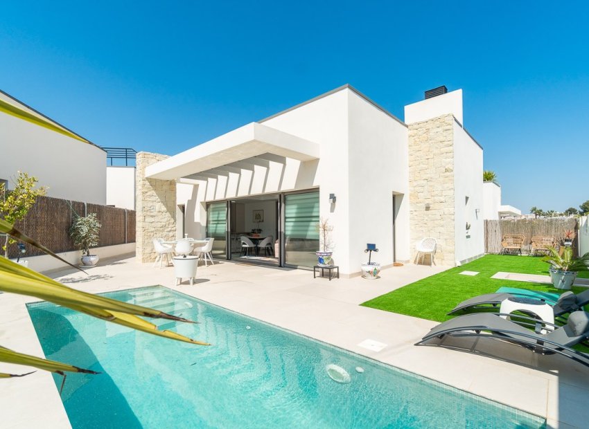 Herverkoop - Villa - Orihuela Costa - Villamartin Golf