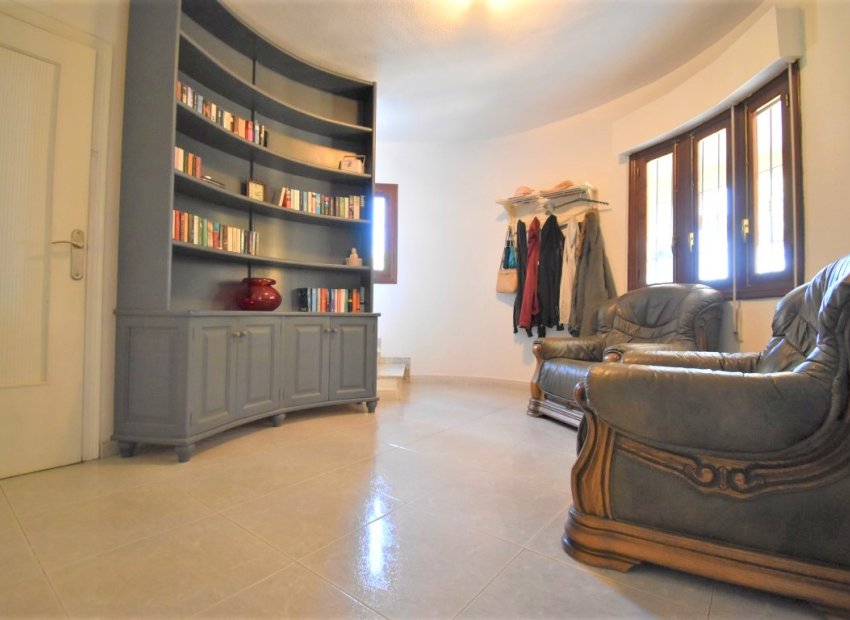 Herverkoop - Villa - Orihuela Costa - Villamartín