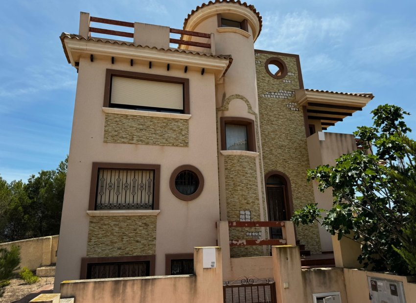Herverkoop - Villa - Orihuela Costa - Villamartín
