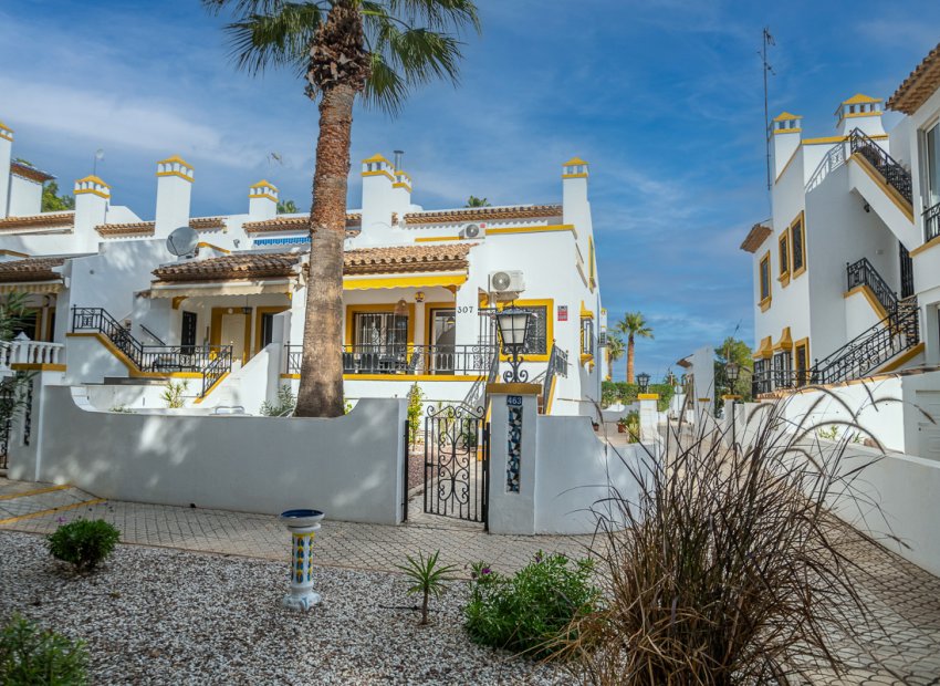 Herverkoop - Villa - Orihuela Costa - Villamartín