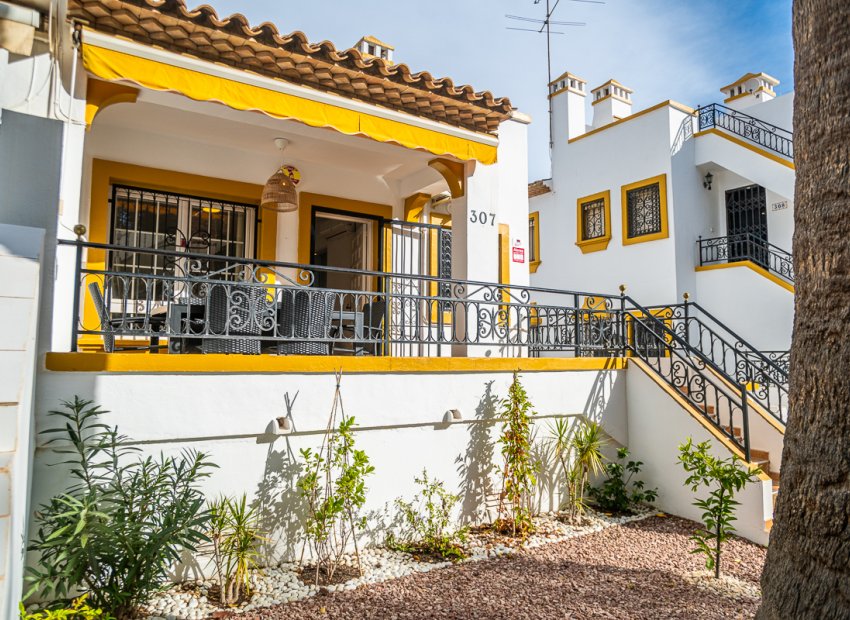 Herverkoop - Villa - Orihuela Costa - Villamartín