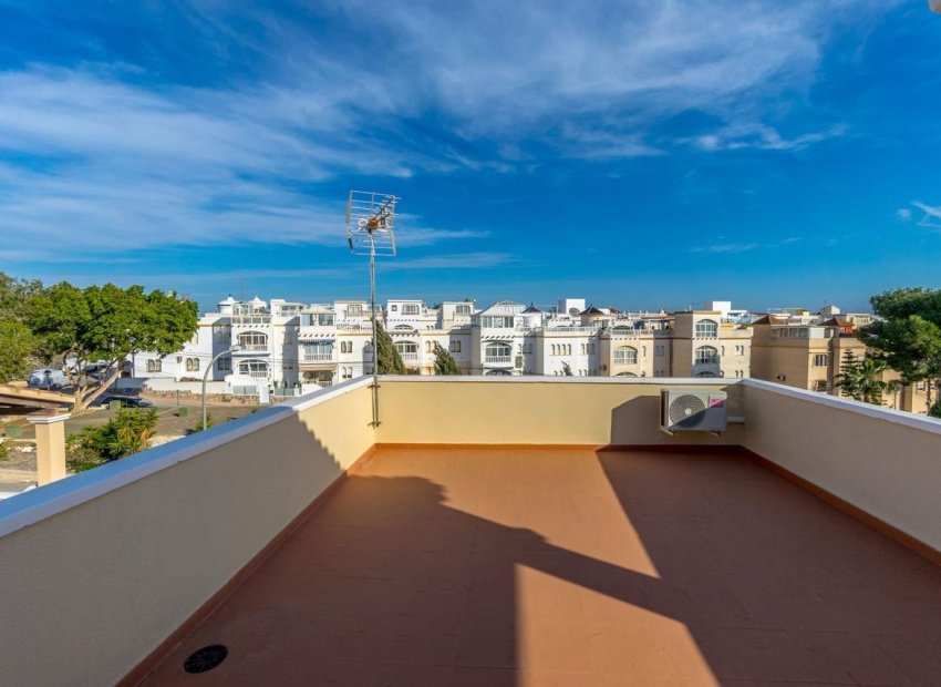 Herverkoop - Villa - Orihuela Costa - Villamartín