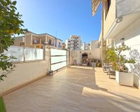 Herverkoop - Villa - Orihuela Costa - Villamartín