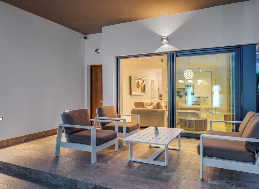 Herverkoop - Villa - Orihuela Costa - Villamartín