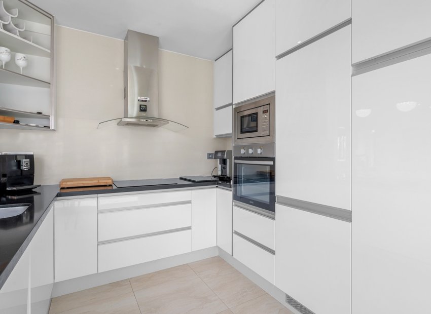 Herverkoop - Villa - Orihuela Costa - Villamartín