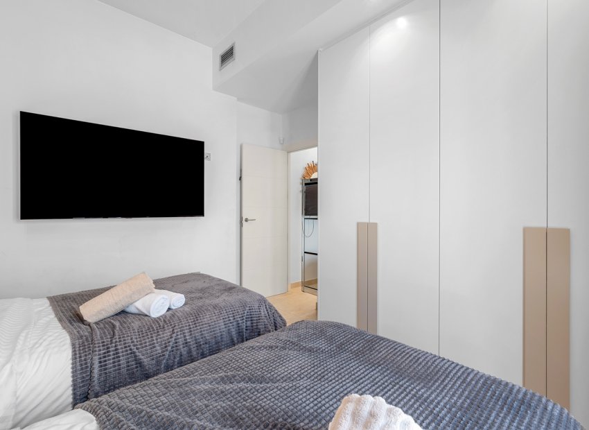 Herverkoop - Villa - Orihuela Costa - Villamartín