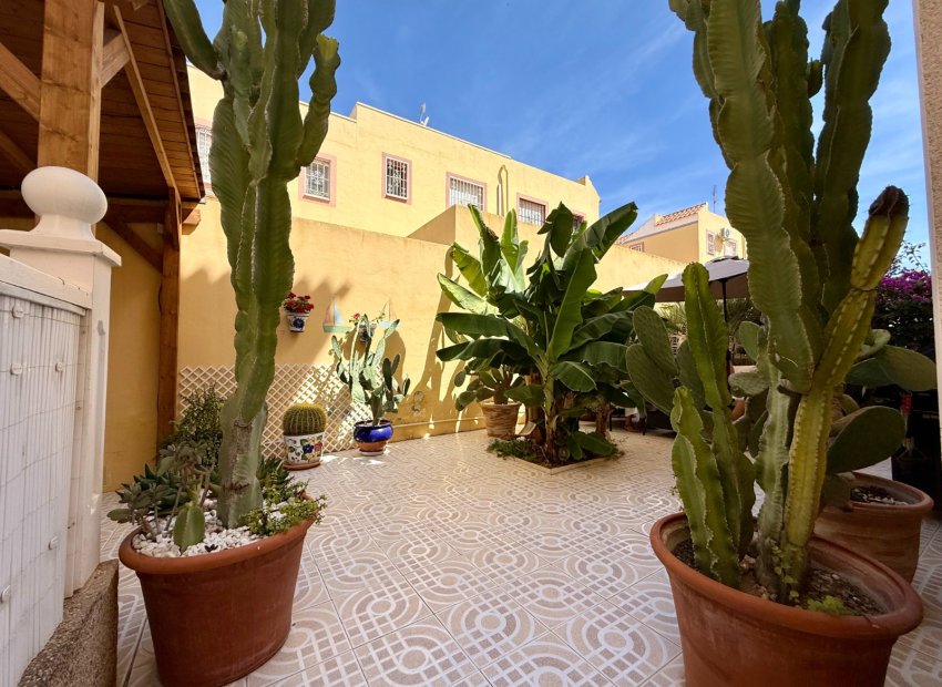 Herverkoop - Villa - Orihuela Costa - Villamartín