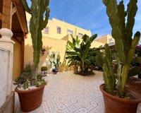 Herverkoop - Villa - Orihuela Costa - Villamartín