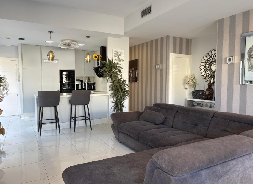 Herverkoop - Villa - Orihuela Costa - Villamartín