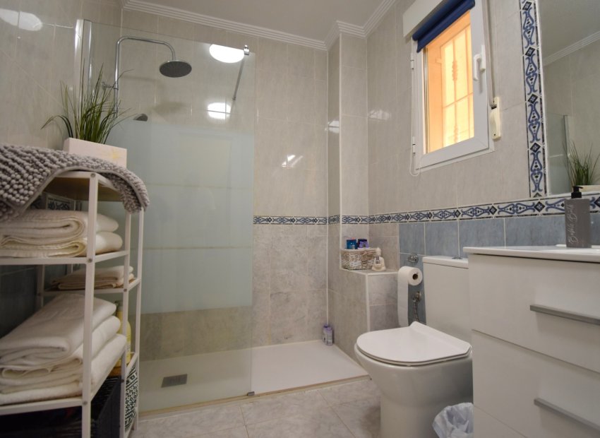 Herverkoop - Villa - Orihuela Costa - Villamartín