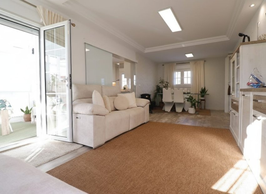 Herverkoop - Villa - Orihuela Costa - Villamartín