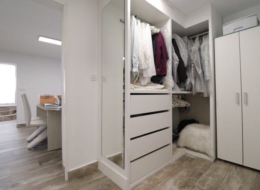 Herverkoop - Villa - Orihuela Costa - Villamartín