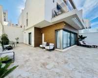 Herverkoop - Villa - Orihuela Costa - Villamartín