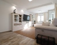 Herverkoop - Villa - Orihuela Costa - Villamartín