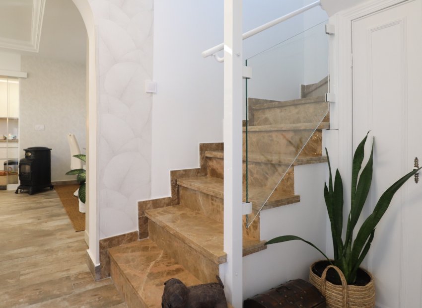 Herverkoop - Villa - Orihuela Costa - Villamartín