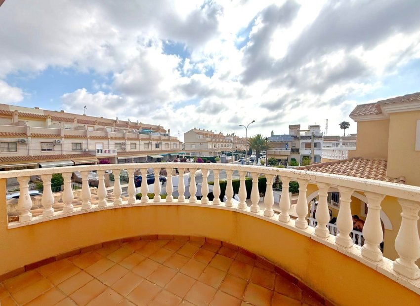 Herverkoop - Villa - Orihuela Costa - Villamartín
