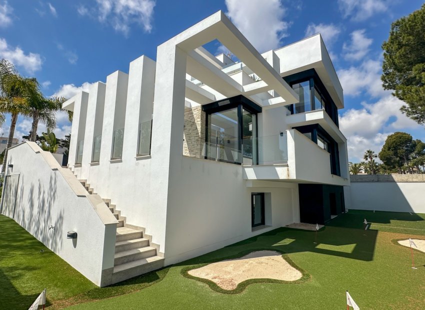 Herverkoop - Villa - Orihuela Costa - Villamartín