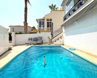 Herverkoop - Villa - Orihuela Costa - Villamartín