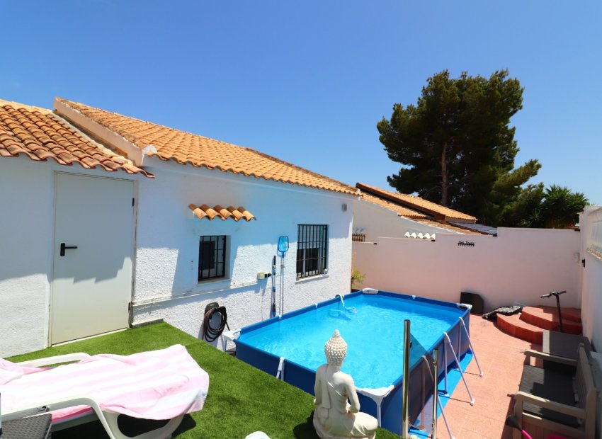Herverkoop - Villa - Orihuela Costa - Villamartín