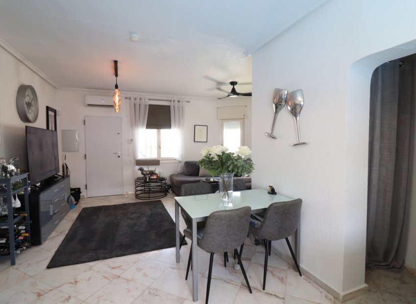 Herverkoop - Villa - Orihuela Costa - Villamartín