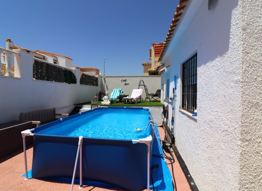 Herverkoop - Villa - Orihuela Costa - Villamartín