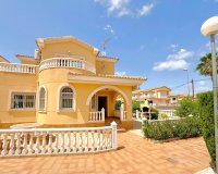 Herverkoop - Villa - Orihuela Costa - Villamartín