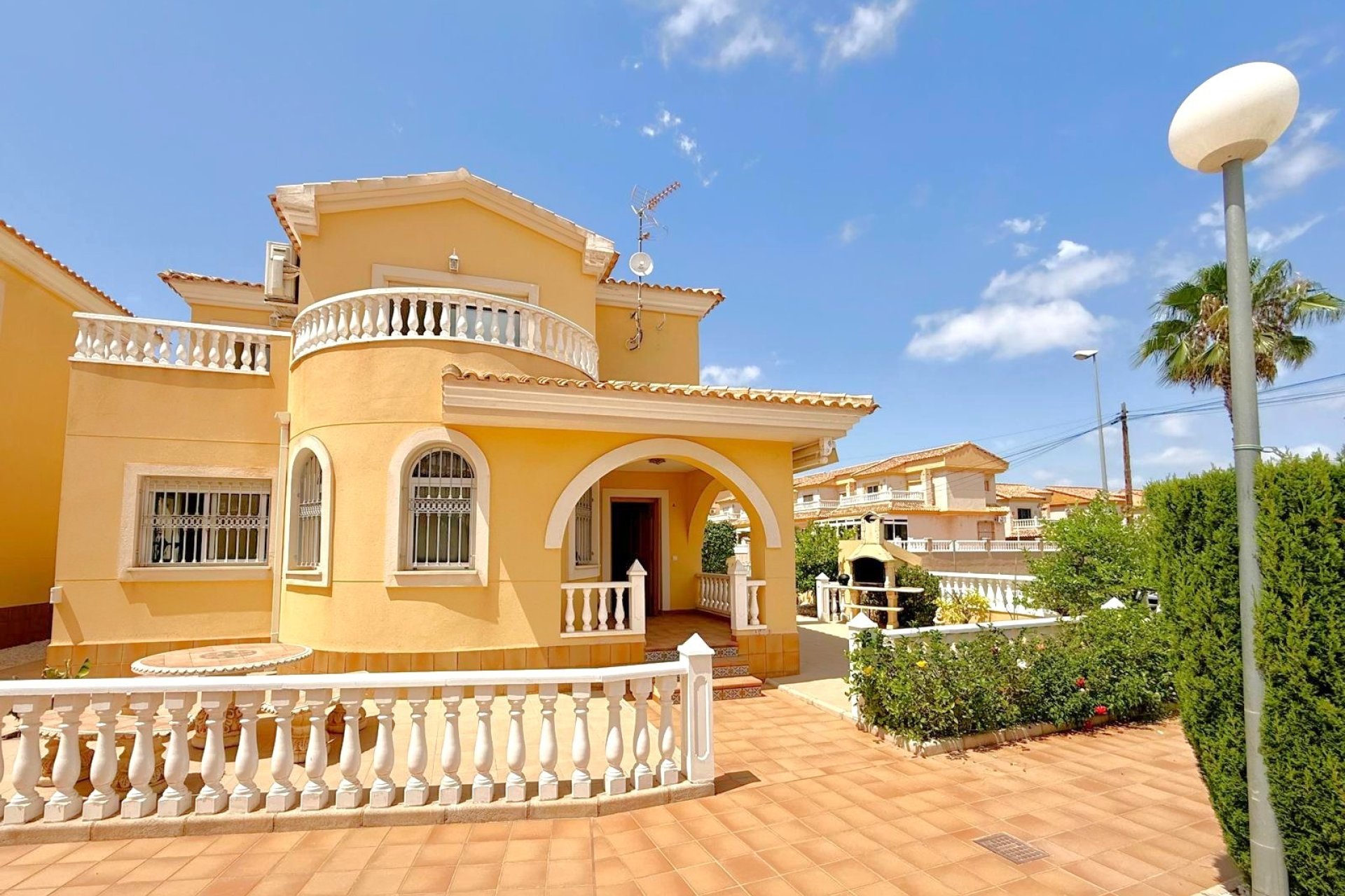 Herverkoop - Villa - Orihuela Costa - Villamartín