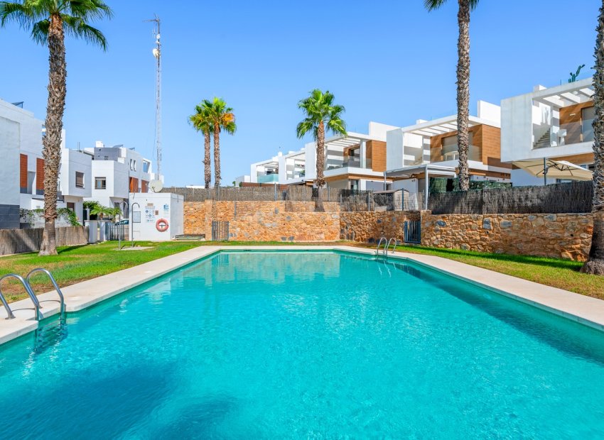 Herverkoop - Villa - Orihuela Costa - Villamartín