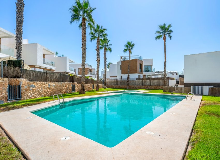 Herverkoop - Villa - Orihuela Costa - Villamartín