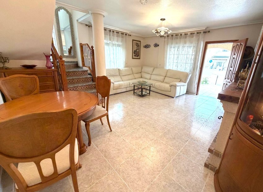 Herverkoop - Villa - Orihuela Costa - Villamartín