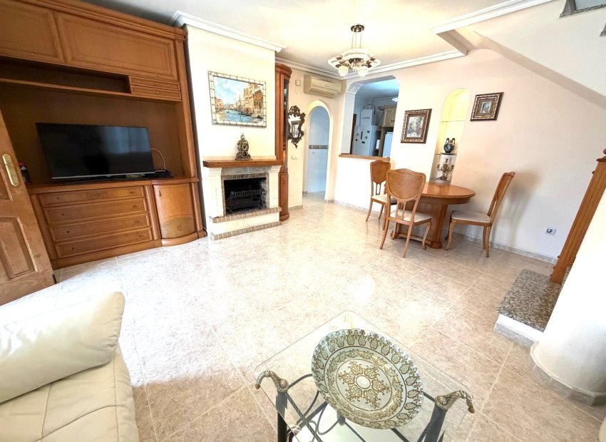 Herverkoop - Villa - Orihuela Costa - Villamartín