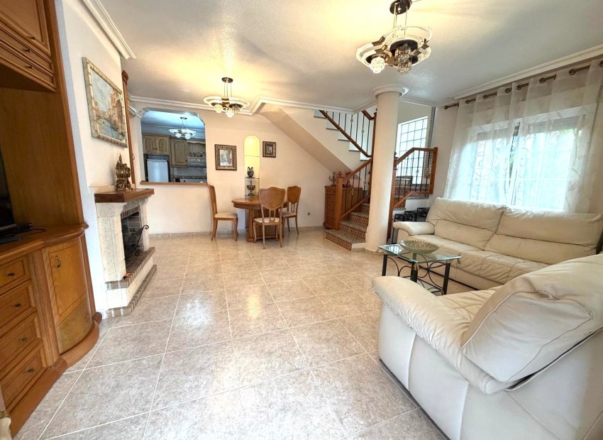 Herverkoop - Villa - Orihuela Costa - Villamartín