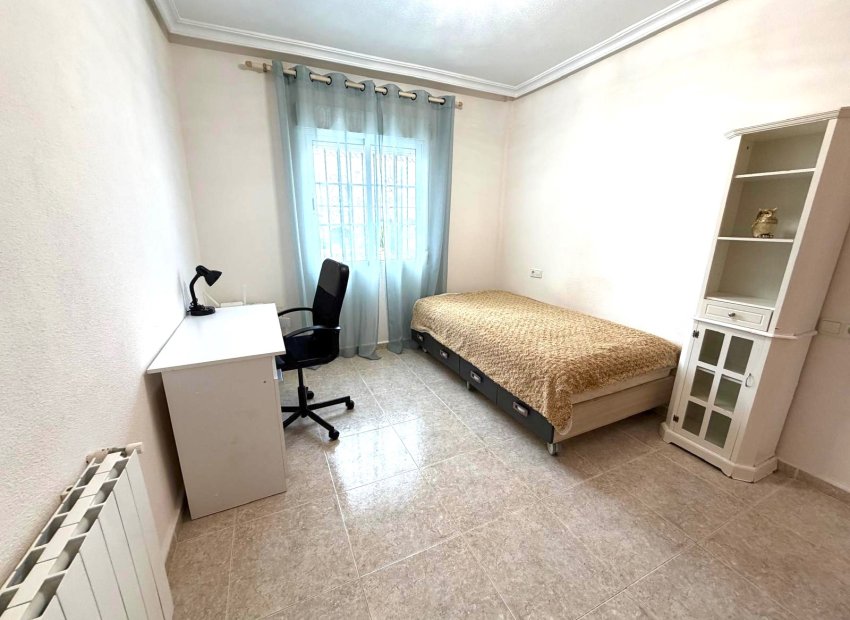 Herverkoop - Villa - Orihuela Costa - Villamartín