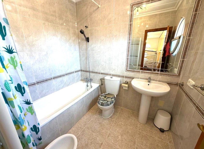 Herverkoop - Villa - Orihuela Costa - Villamartín