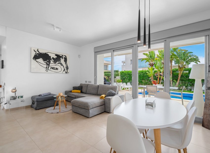 Herverkoop - Villa - Orihuela - Vistabella