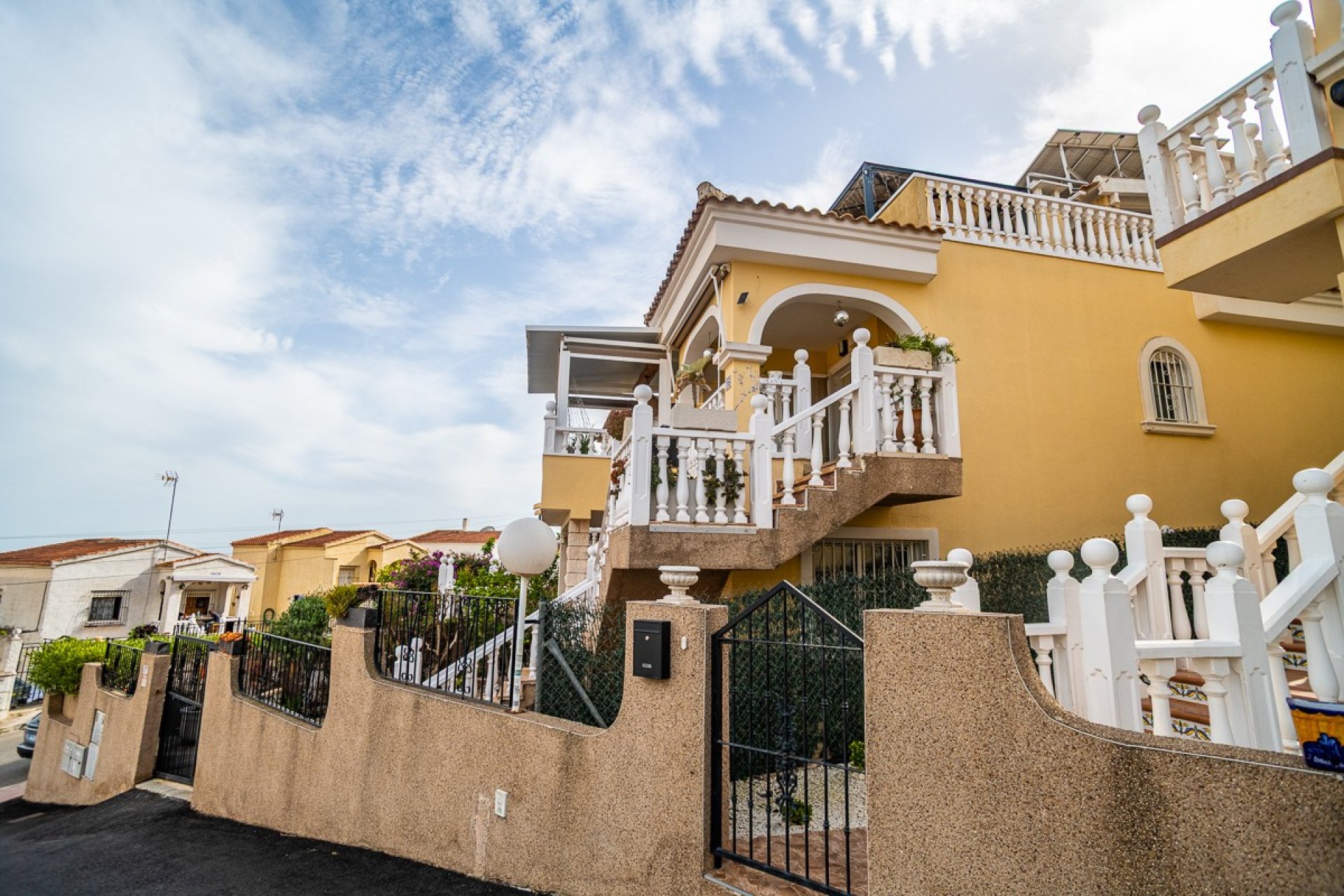 Herverkoop - Villa - San Fulgencio - urb.la marina