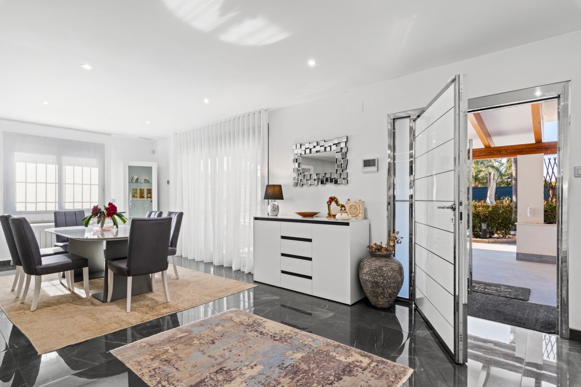 Herverkoop - Villa - San Juan - Frank Espinós